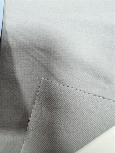 GZ-JHF J6667 Camping sunscreen Specification: 148CM Weight: 218g Ingredients: 90% Nylon 10% Spandex Anti-ultraviolet UPF50+ front view